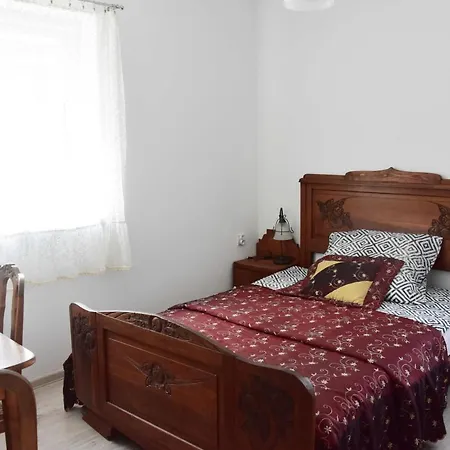 W Ziolowym Ogrodzie - Pokoje Z Dostepna Kuchnia, Apartament Kudowa-Zdrój Exteriér fotografie