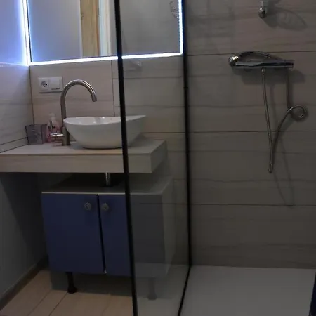 W Ziolowym Ogrodzie - Pokoje Z Dostepna Kuchnia, Apartament Kudowa-Zdrój Exteriér fotografie
