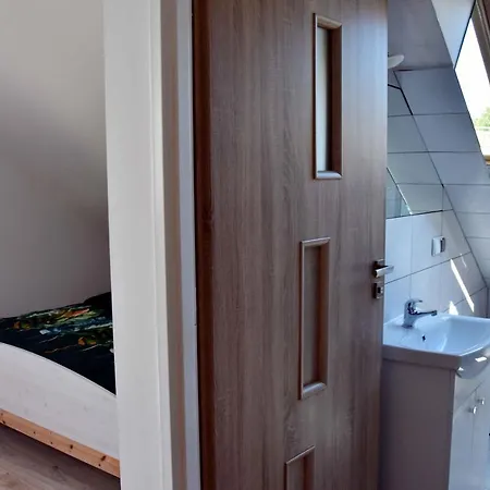 W Ziolowym Ogrodzie - Pokoje Z Dostepna Kuchnia, Apartament Kudowa-Zdrój Exteriér fotografie