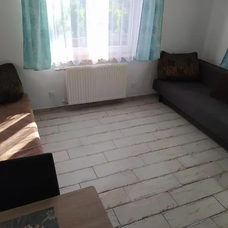 W Ziolowym Ogrodzie - Pokoje Z Dostepna Kuchnia, Apartament Kudowa-Zdrój Exteriér fotografie