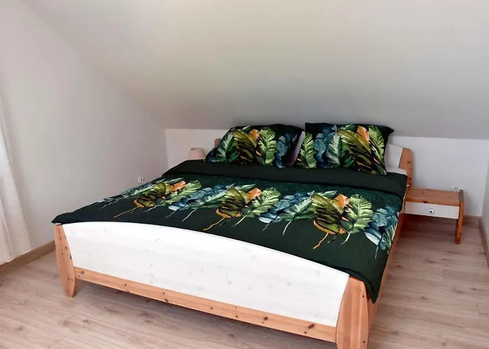 W Ziolowym Ogrodzie - Pokoje Z Dostepna Kuchnia, Apartament